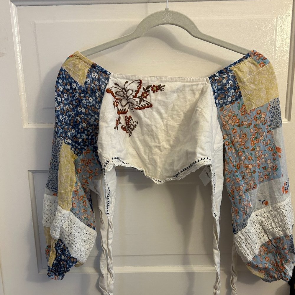 Cropped, Tie-Back Urban Blouse